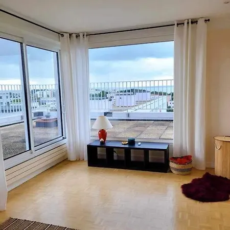 Penthouse/ Rooftop Ocean View アパート