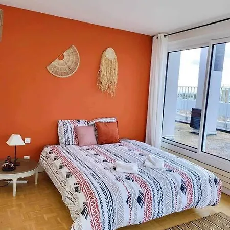 Penthouse/ Rooftop Ocean View