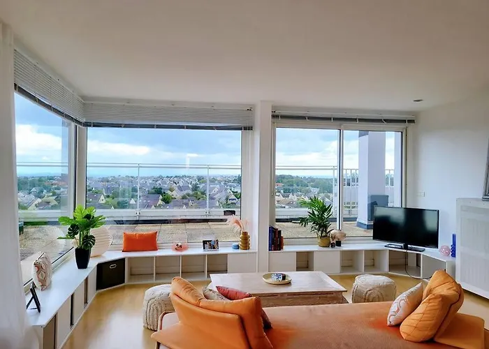 Penthouse/ Rooftop Ocean View